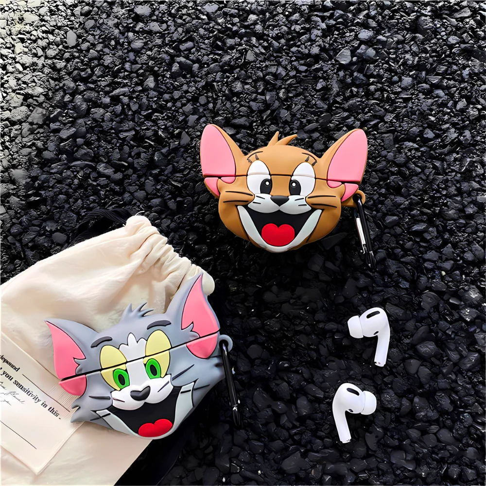 Tom Airpods Case