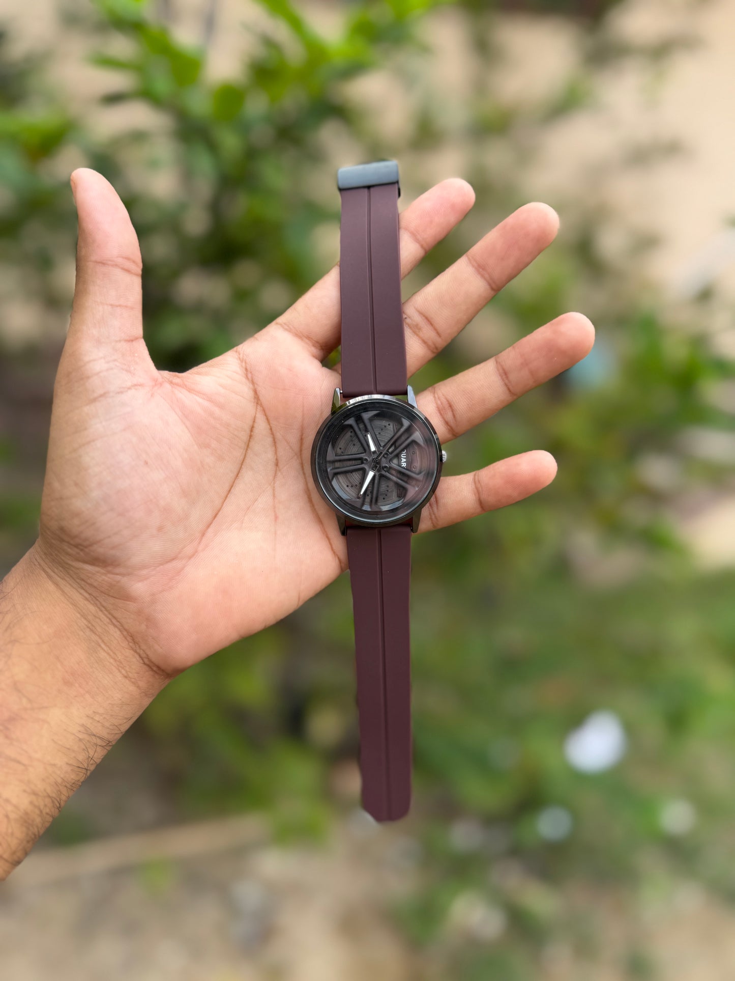 Gyro spinning watch (Brown Colour)