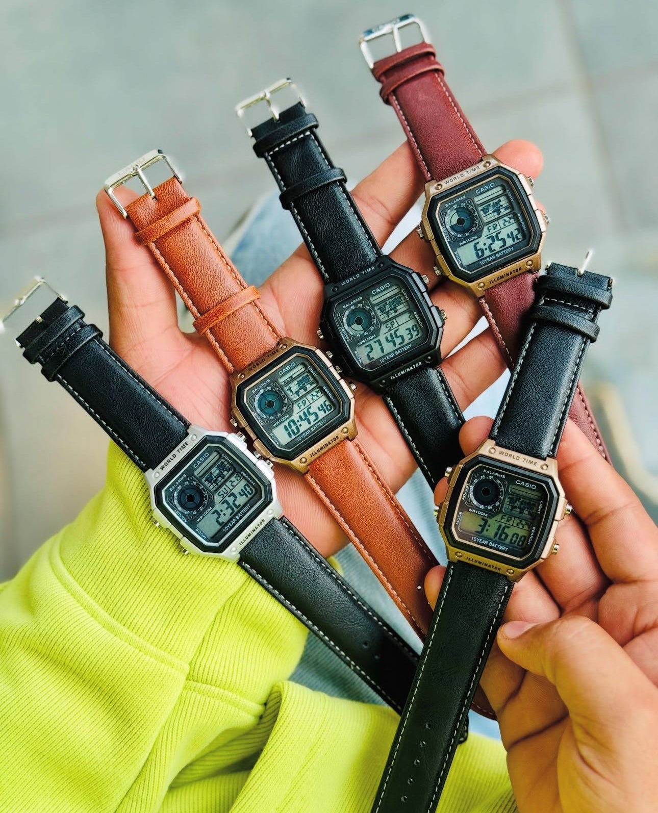World Time (Vintage Edition) Leather Strap – GadgetForU