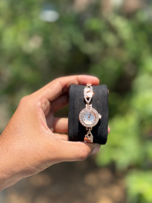 Ladies Analog Watch