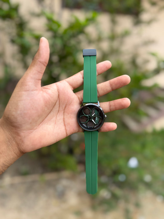 Gyro spinning watch (Green Colour)